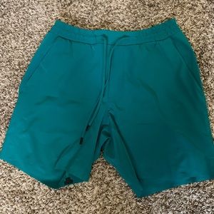 Men’s lululemon cross channel short 7” linerless